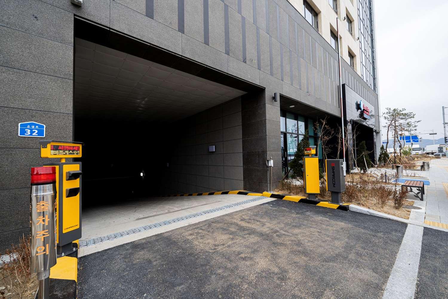 Surestay Plus Hotel By Best Western Asan Exterior foto